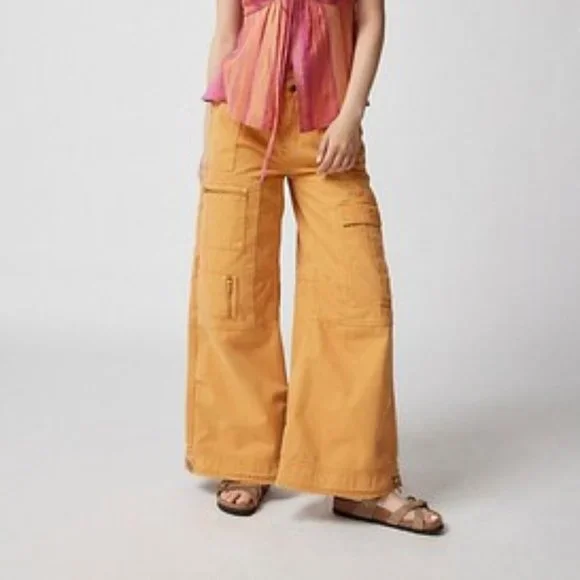 Urban Outfitters BDG Extreme Wide Leg Utility Jean In Mustard - Picture 1 of 8
